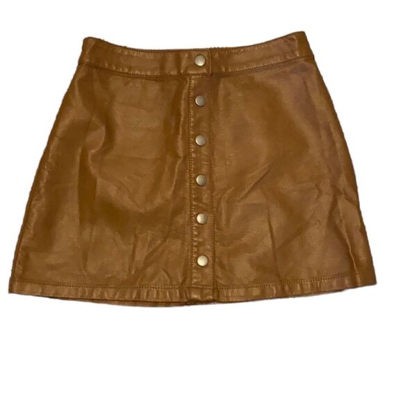 Forever 21 Faux Leather Skirt Small - Picture 1 of 6